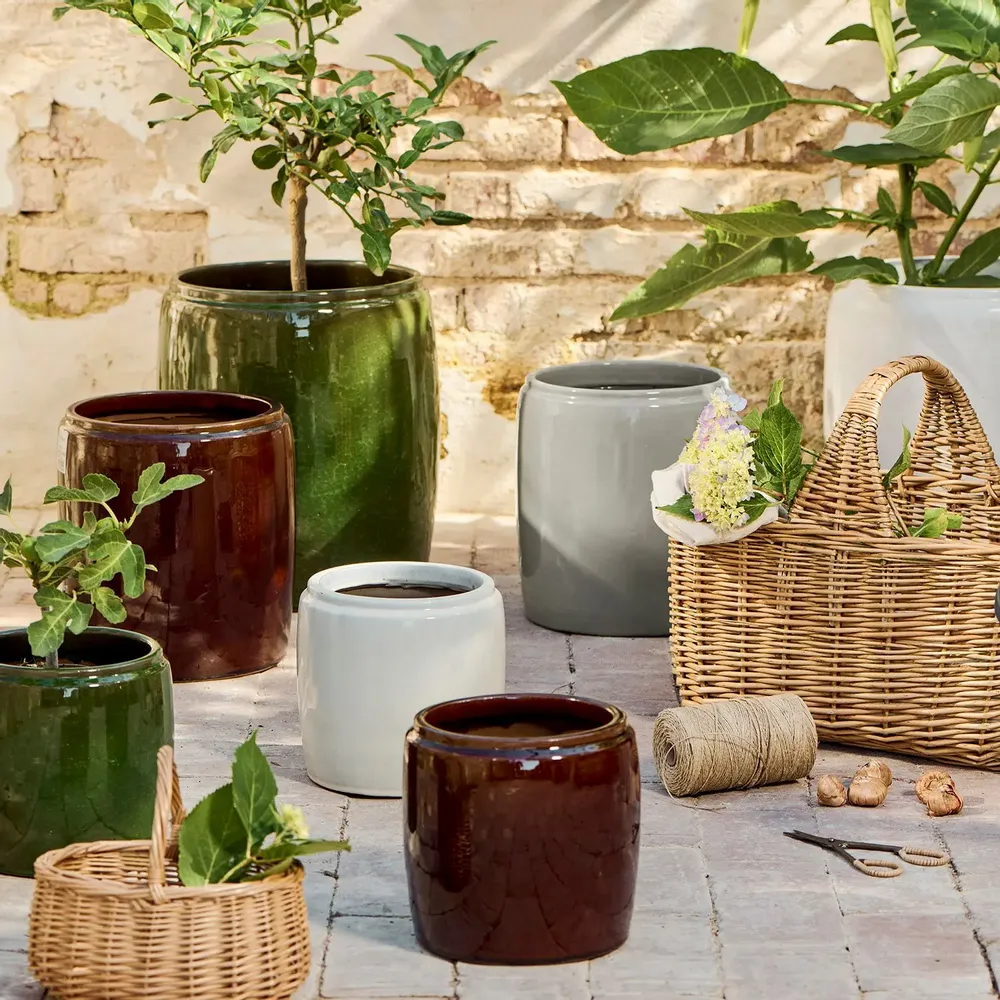 Flower pots - Saigon pots in spring colours - IB LAURSEN