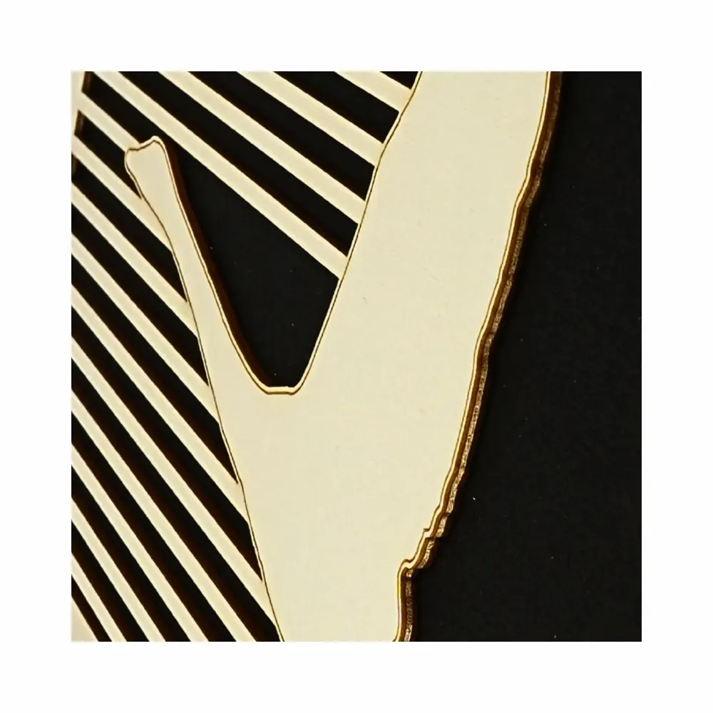 Paintings - Wooden Crane Wall Art - WOODILLUSION