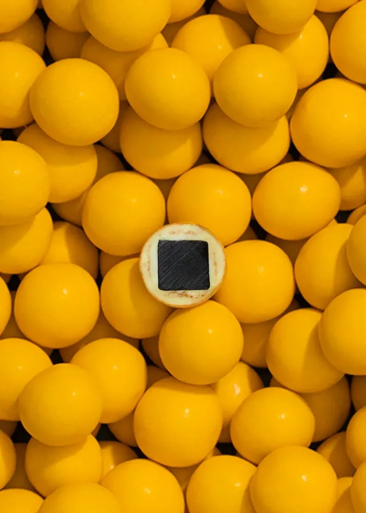 Chocolat - B — PASSION FRUIT - RÉGLISSE ENROBÉE DE CHOCOLAT - LAKRIDS BY BÜLOW