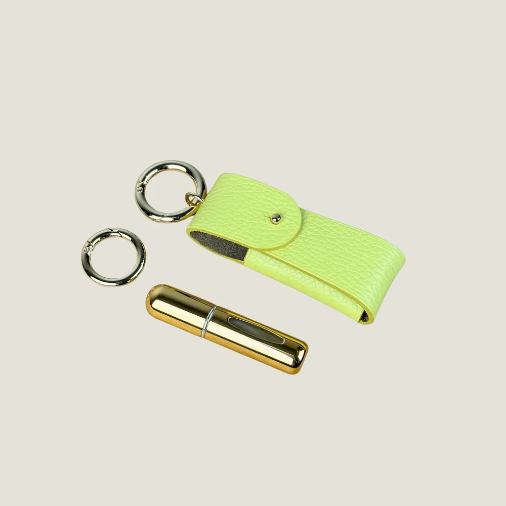 Leather goods - Amulette Lou — Chic and practical leather bag charm - ATELIER BALTUS