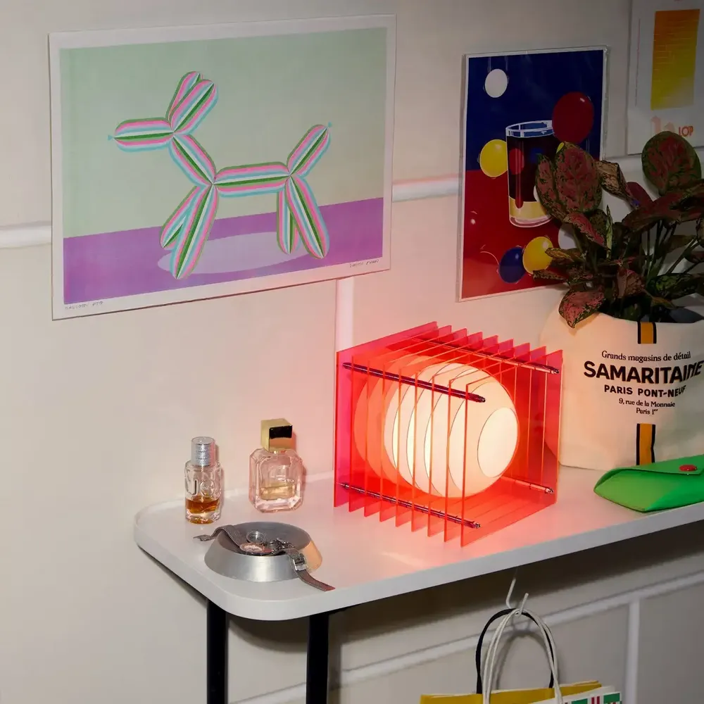 Desk lamps - LOP lamp small square in electric pink acrylic - BANG