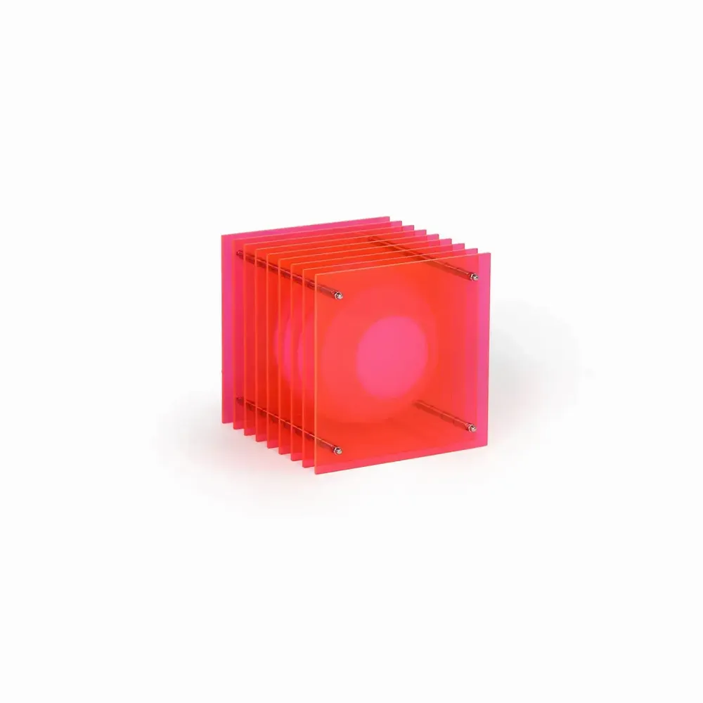 Desk lamps - LOP lamp small square in electric pink acrylic - BANG