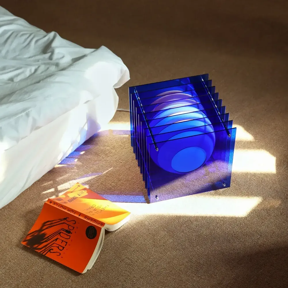 Lampes de bureau  - Lampe LOP grand carré en acrylique bleu - BANG