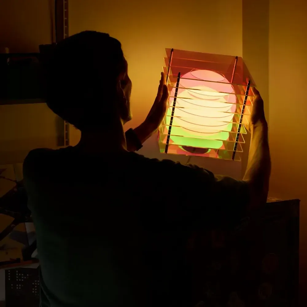 Lampes à poser - Lampe LOP grand carré en acrylique onirique - BANG