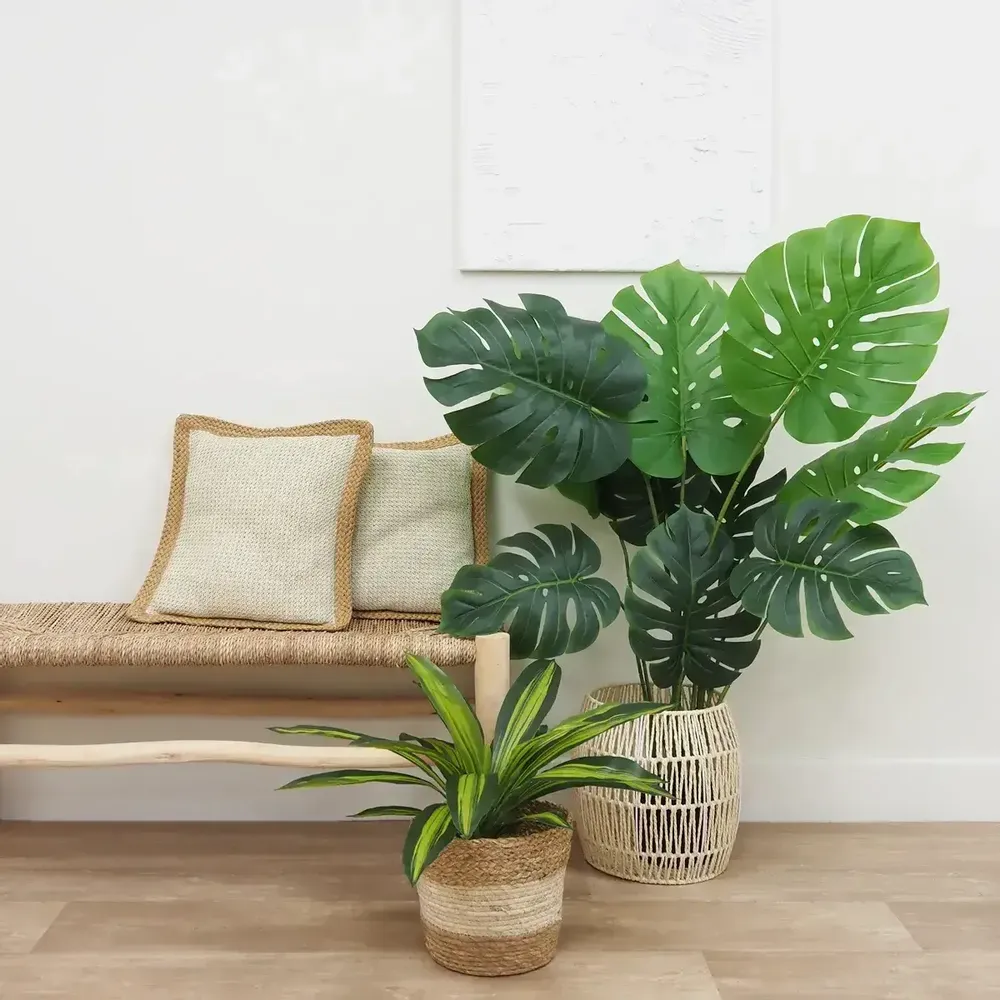 Floral decoration - Artificial monstera, 10 leaves, “real touch”, black plastic pot - LIGNE DÉCO
