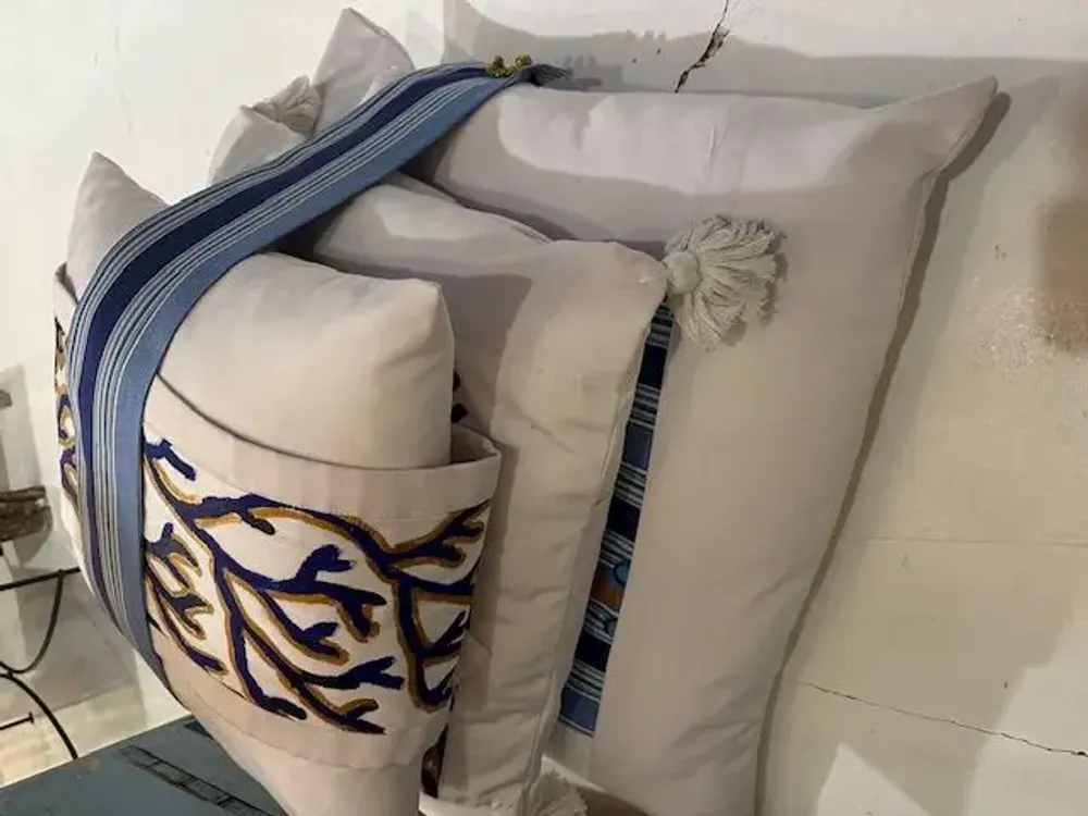 Homewear - Collection couissins imprimée en pyramide & ceinture - exterieur - LE BOTTEGHE SU GOLOGONE