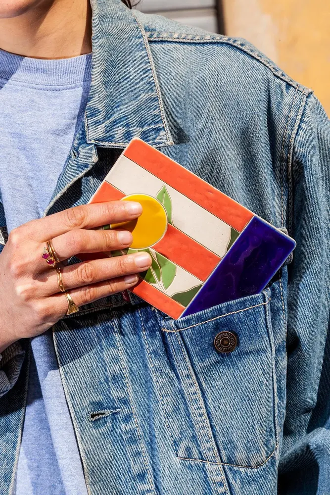 Ceramic - Porcelain postcard - LIVING ON VACATION Collection - CAROLINE CUTAIA