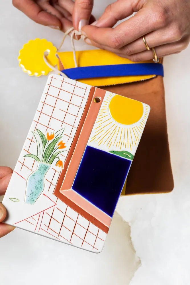 Ceramic - Porcelain postcard - LIVING ON VACATION Collection - CAROLINE CUTAIA