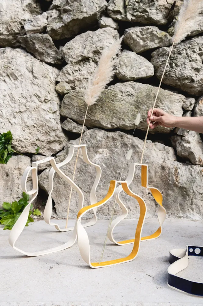 Ceramic - " Vases without water” - sculppural shape - CAROLINE CUTAIA