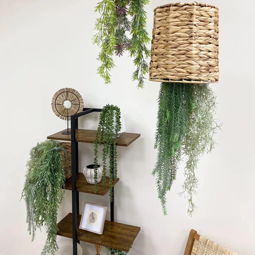 Décorations florales - Chute artificielle de feuillage effet blanchi – 2 modèles assortis - LIGNE DÉCO