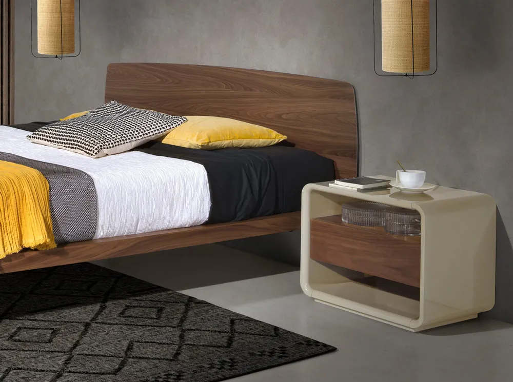 Tables de nuit - Table de chevet en bois laqué et noyer - ANGEL CERDÁ