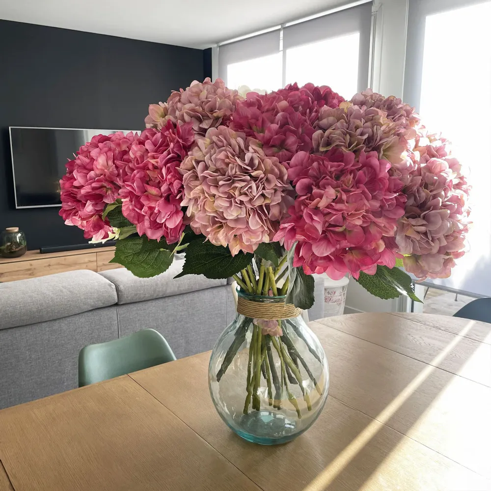 Floral decoration - Artificial hydrangea branch – Two shades of pink - LIGNE DÉCO