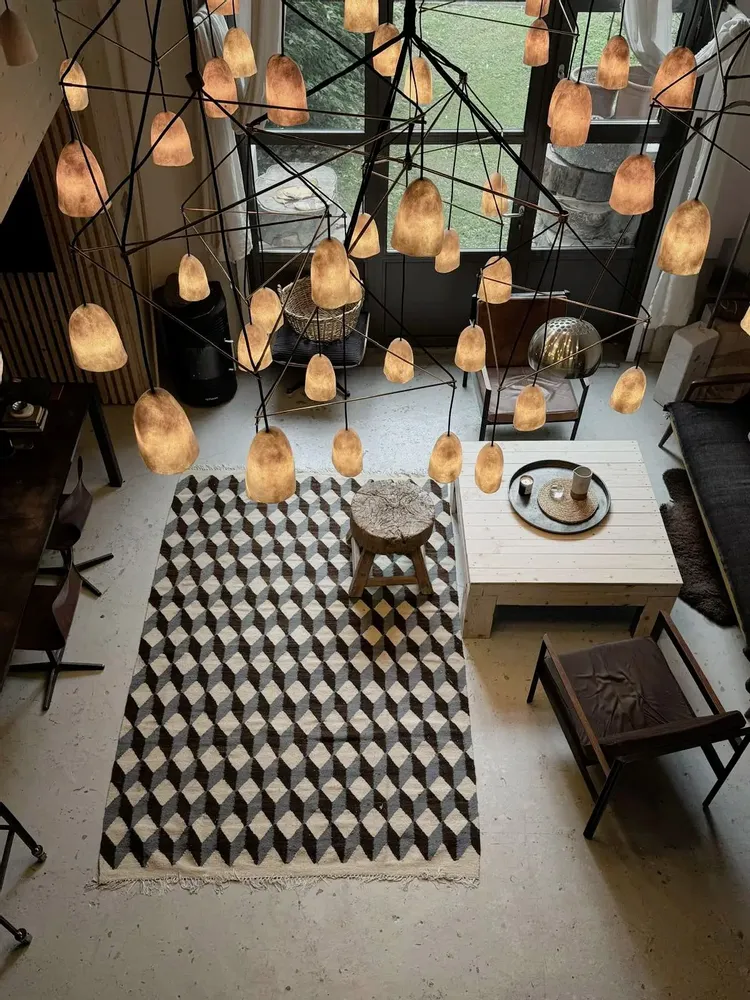 Objets de décoration - Mobile « Q » géant en Feutre - 18 ou 30 suspensions - PO! PARIS