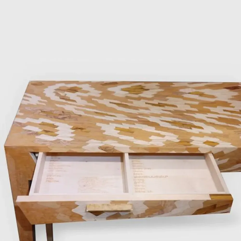 Console table - Python console - LABO VOLUPTAS