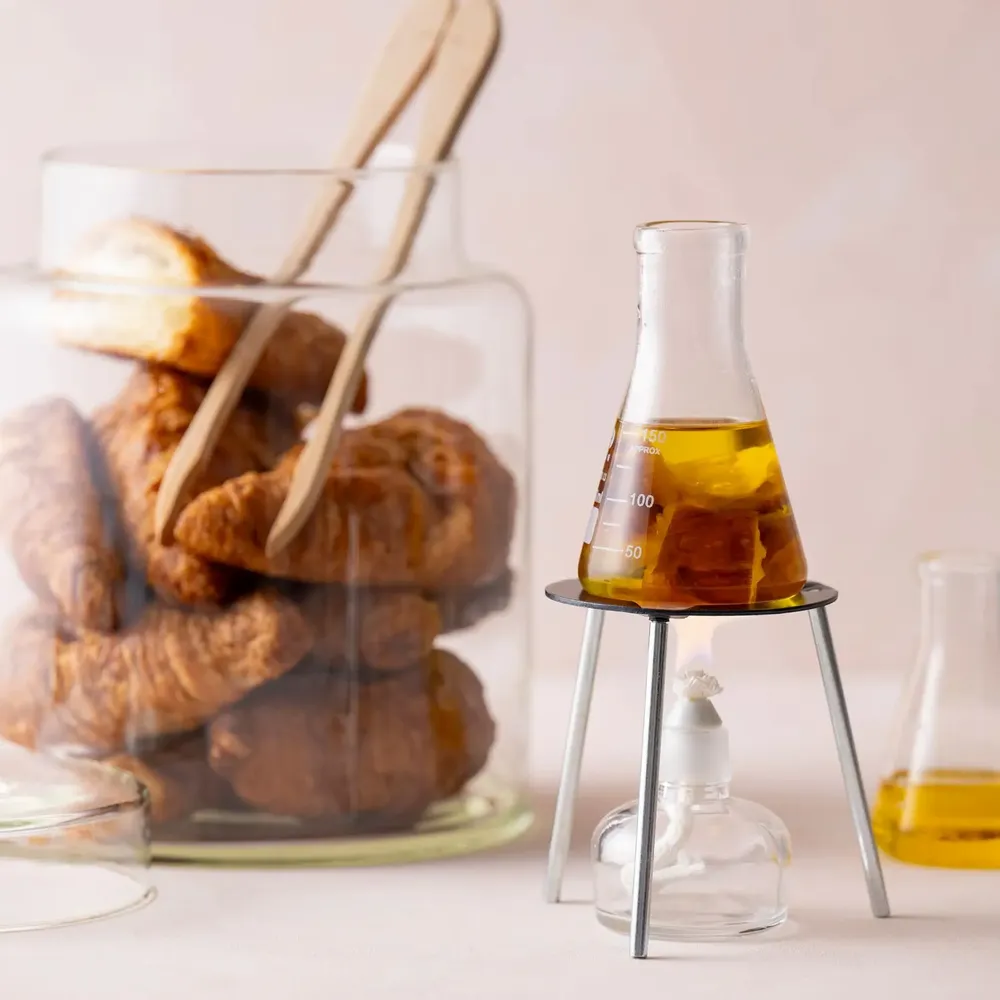 Candles - Croissant Aroma Candle — Reborn from Real Croissants - PAMPSHADE BY YUKIKO MORITA