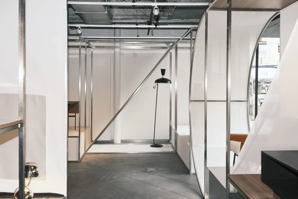 Canapés - RESURGENCES, Rééditions de Jean-Michel Frank à Rena Dumas - LE FRENCH DESIGN GALERIE