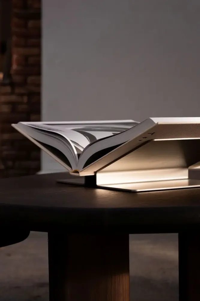 Design objects - CX - Ed. 1.0 - Book Stand - KØGE DESIGN