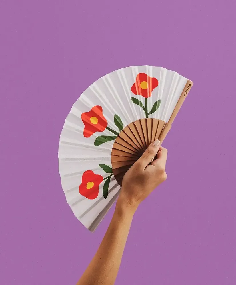 Apparel - Hand Fan  WILD POPPIES - 19 cm - Red, Green and White - A FAN OF