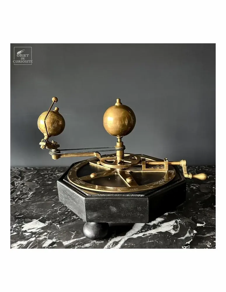 Decorative objects - Our collection of scientific objects - OBJET DE CURIOSITÉ