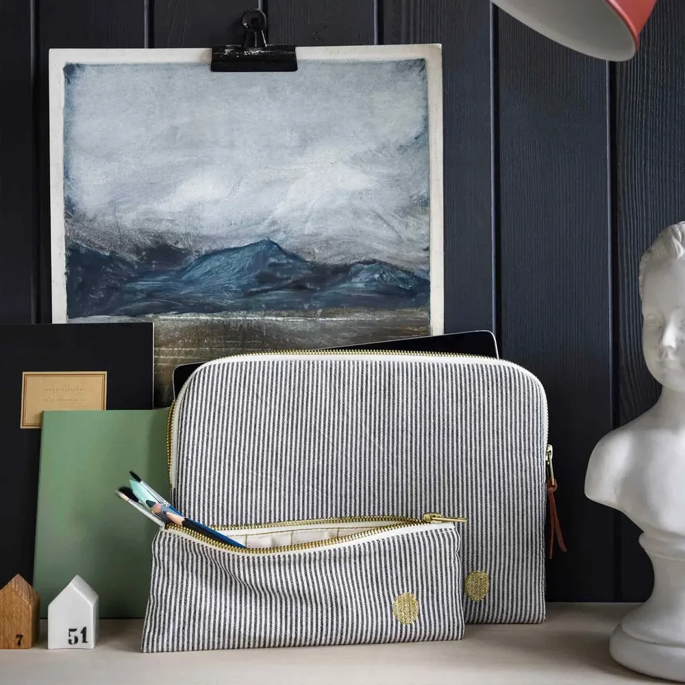 Clutches - Finette iPad Case Finette Caviar 19 X 26 X 3 - LA CERISE SUR LE GATEAU