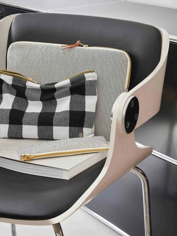 Clutches - Finette Laptop Sleeve Finette Caviar 13-14"" - LA CERISE SUR LE GATEAU