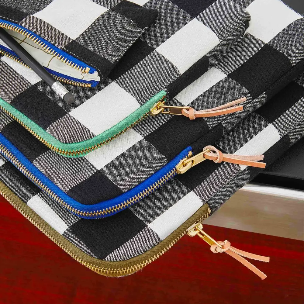 Clutches - Max Laptop Sleeve Max Caviar 13-14"" - LA CERISE SUR LE GATEAU