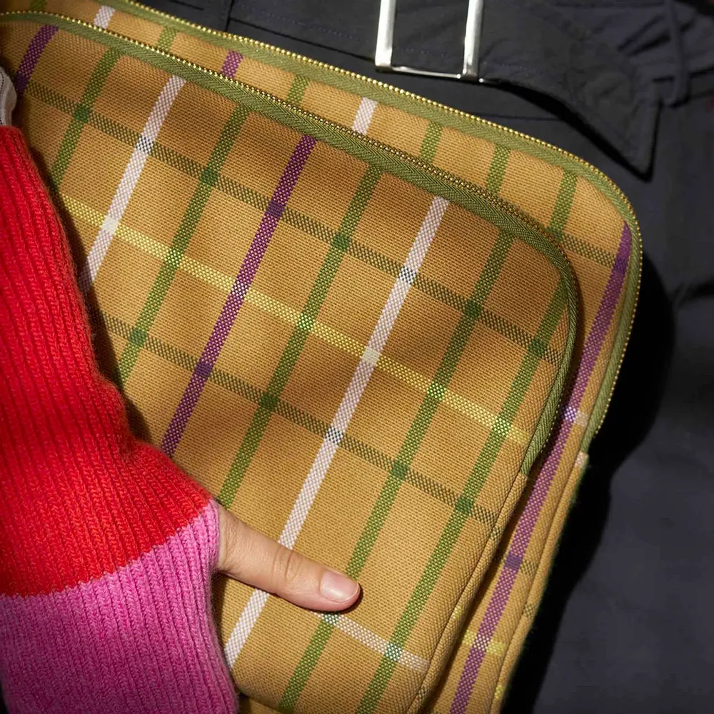 Clutches - Scotty Laptop Sleeve Marron 13-14"" - LA CERISE SUR LE GATEAU