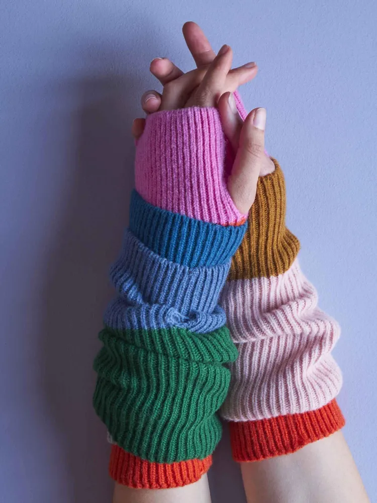 Apparel - Mary Mittens Silver 26 X 9 - LA CERISE SUR LE GATEAU