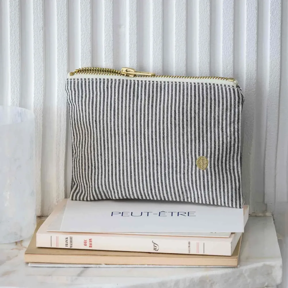 Clutches - Finette Pouch Finette Caviar S - LA CERISE SUR LE GATEAU