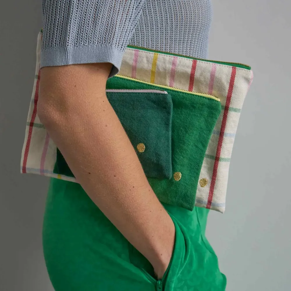 Pochettes - Pochette Iona Gazon L 19 x 28 x 1 - LA CERISE SUR LE GATEAU