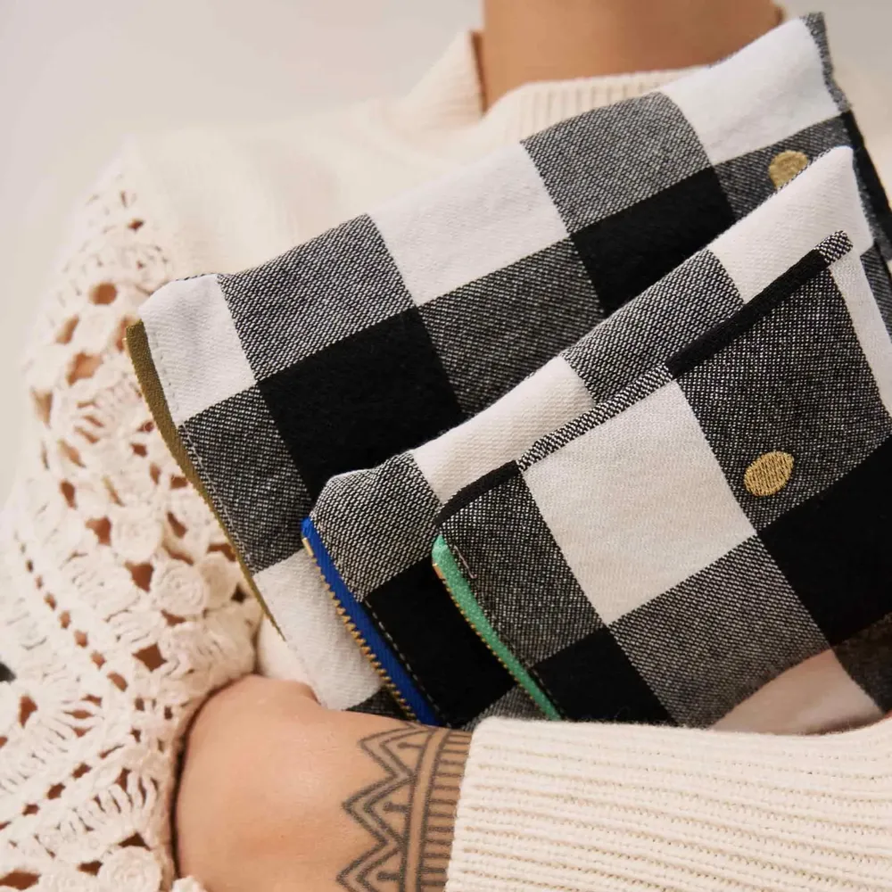 Clutches - Max Pouch Max Caviar S - LA CERISE SUR LE GATEAU