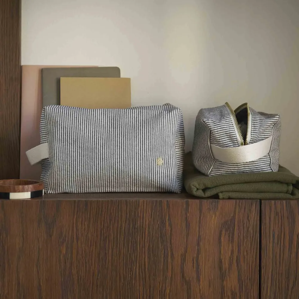 Clutches - Finette Cube Toiletry Bag Finette Caviar S 15,5 X 10 X 10 - LA CERISE SUR LE GATEAU