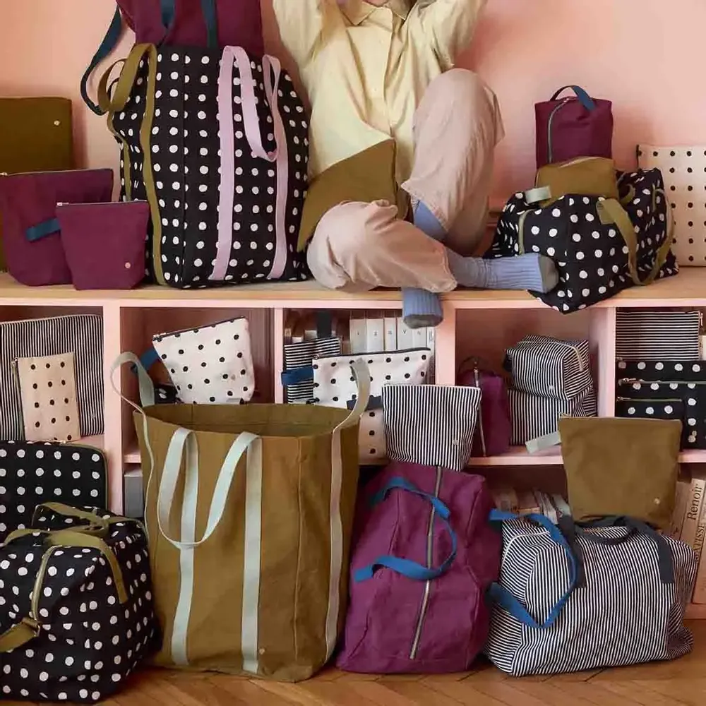 Pochettes - Trousse de toilette Iona Nuts L 23 x 28 x 10 - LA CERISE SUR LE GATEAU