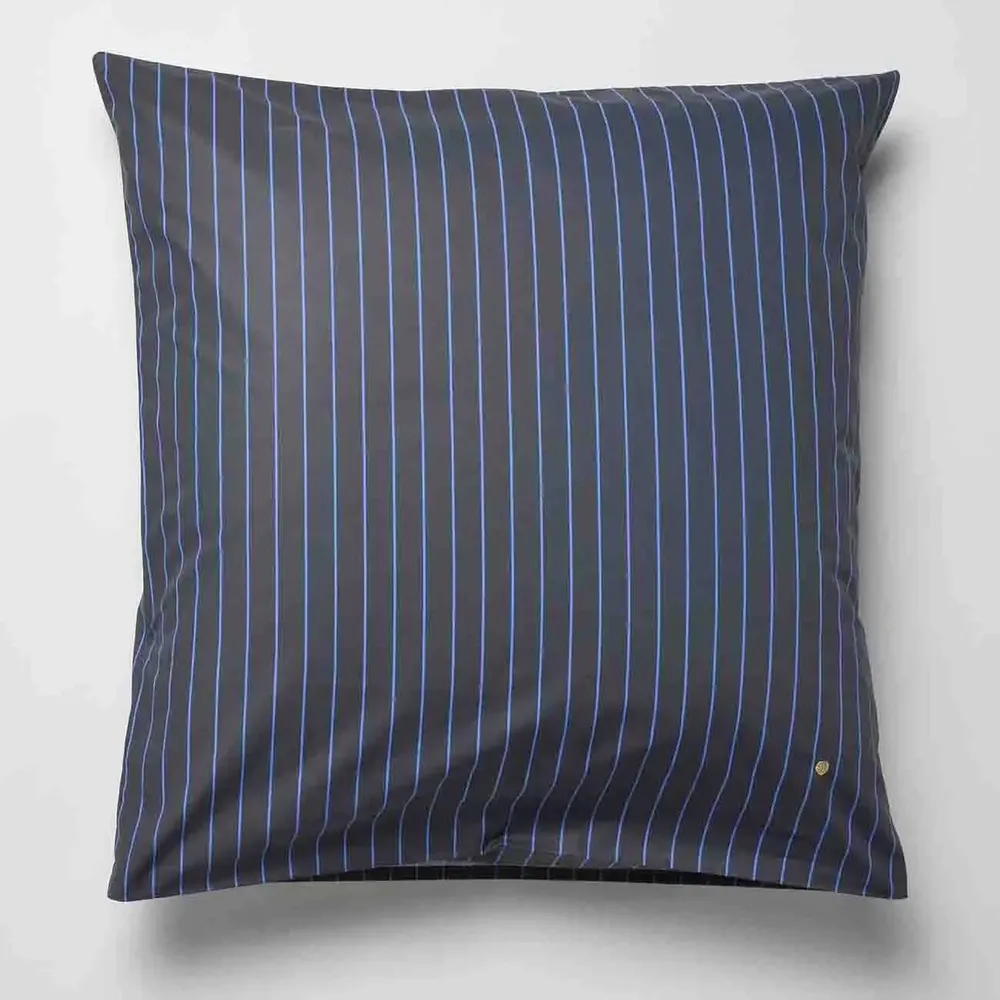 Linge de lit - Taie d'oreiller Line Blue 65 x 65 - LA CERISE SUR LE GATEAU
