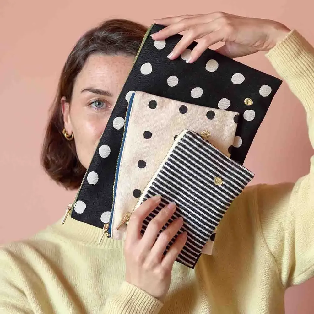 Clutches - Mio Pouch Écru 14 X 19 X 1 - LA CERISE SUR LE GATEAU