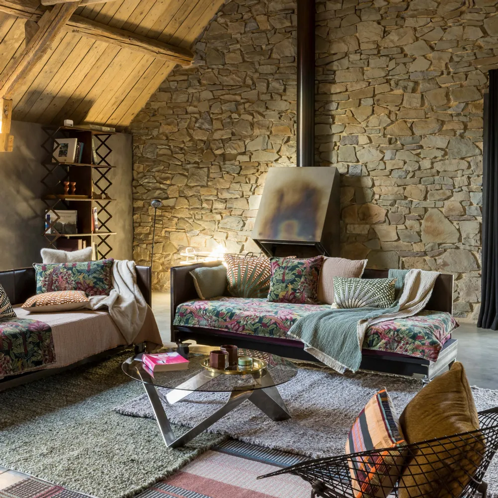 Cushions - Ewan Embroidered Cushion Lin 40 X 65 - MAISON VIVARAISE - SDE VIVARAISE WINKLER