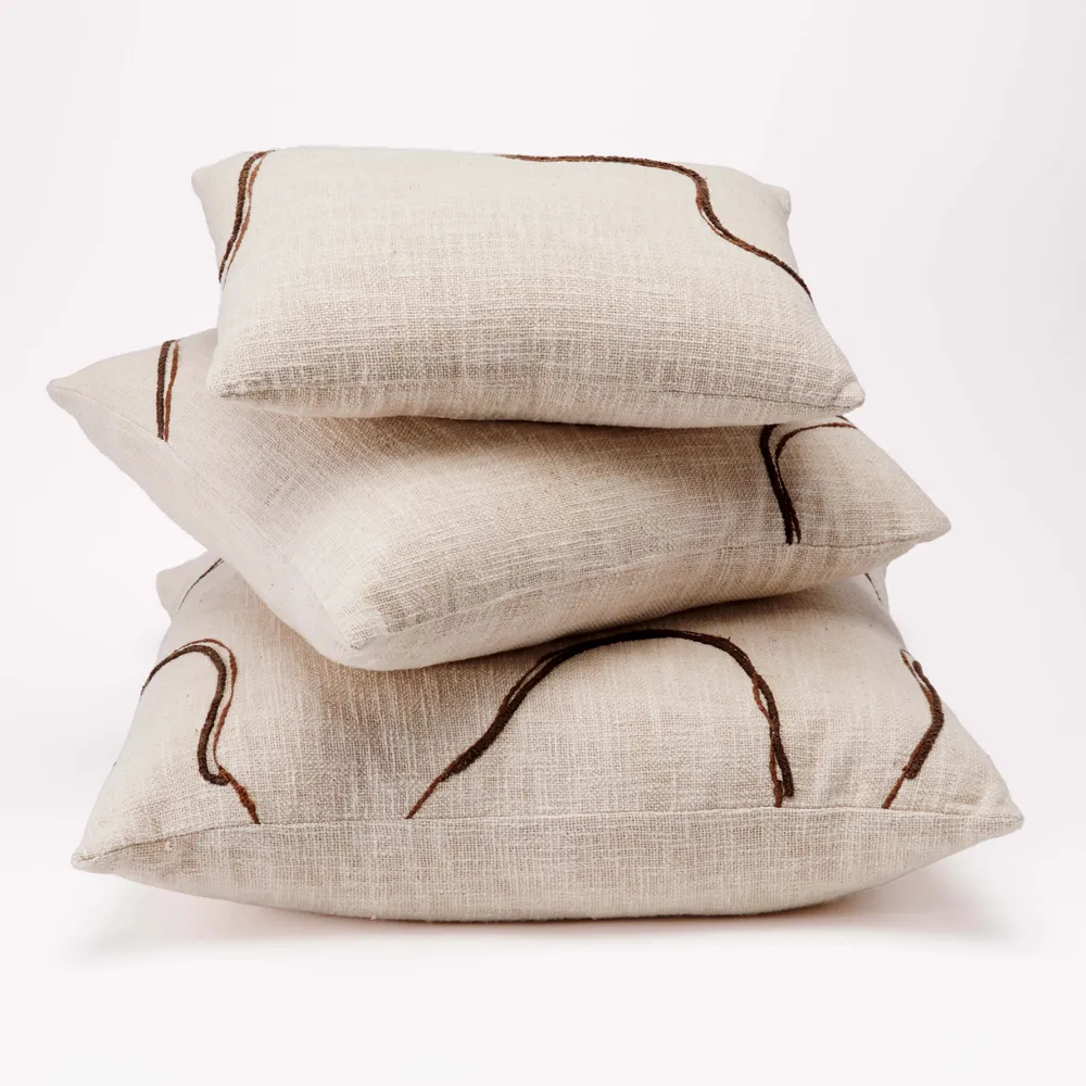 Couettes et oreillers  - Coussins Signature - DUMAE