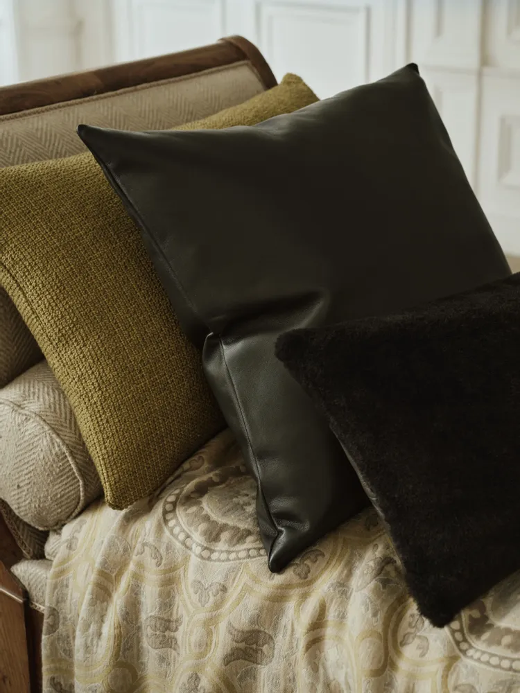 Cushions - Accessorize - FRETTE