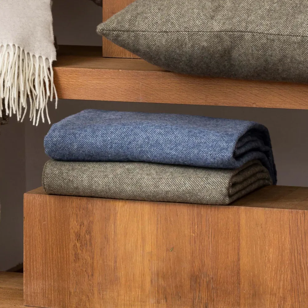 Plaids - Plaid Carina Olive 130 x 190 - MAISON VIVARAISE - SDE VIVARAISE WINKLER