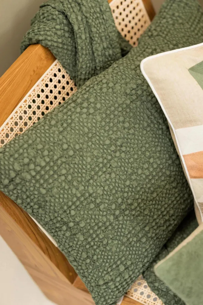 Linge de lit - Jeté Tana Olive 180 x 260 - MAISON VIVARAISE - SDE VIVARAISE WINKLER