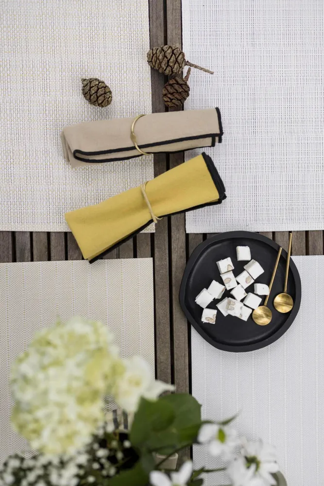 Nappes - Set de table Manoka Neige/or 33 x 45 - MAISON VIVARAISE - SDE VIVARAISE WINKLER