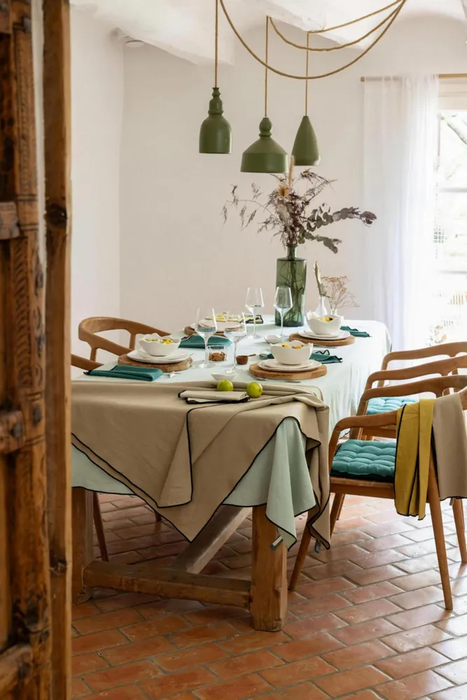 Table cloths - Recycled Tablecloth Grace Céladon 170 X 300 - MAISON VIVARAISE - SDE VIVARAISE WINKLER