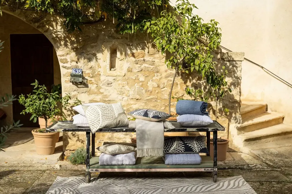 Linge de lit - Jeté Cambra Tempête 240 x 260 - MAISON VIVARAISE - SDE VIVARAISE WINKLER