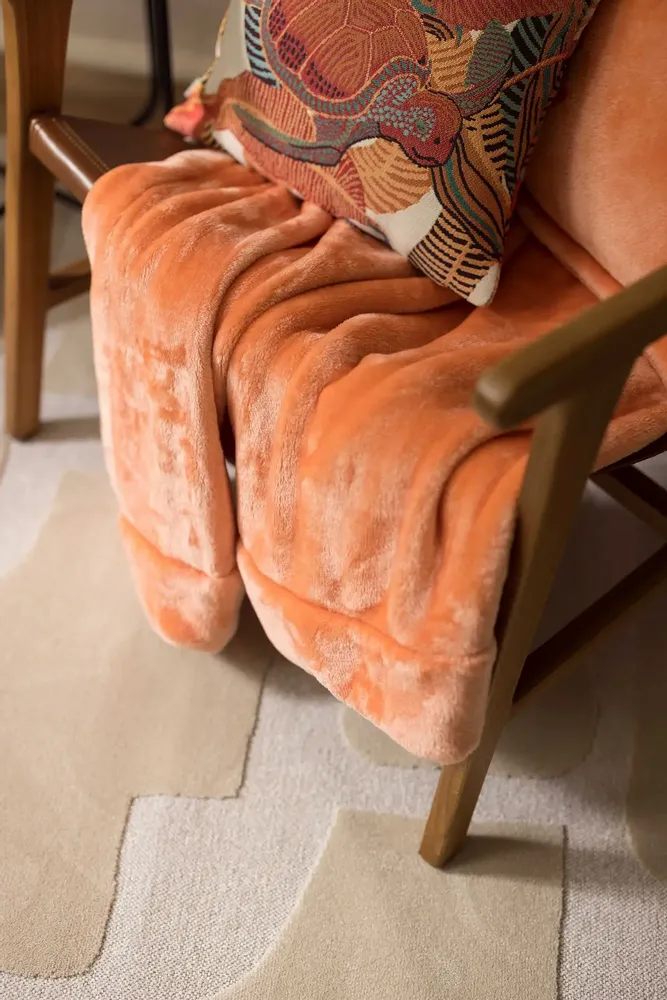 Throw blankets - Tender Throw Blanket Papaye 150 X 200 - MAISON VIVARAISE - SDE VIVARAISE WINKLER