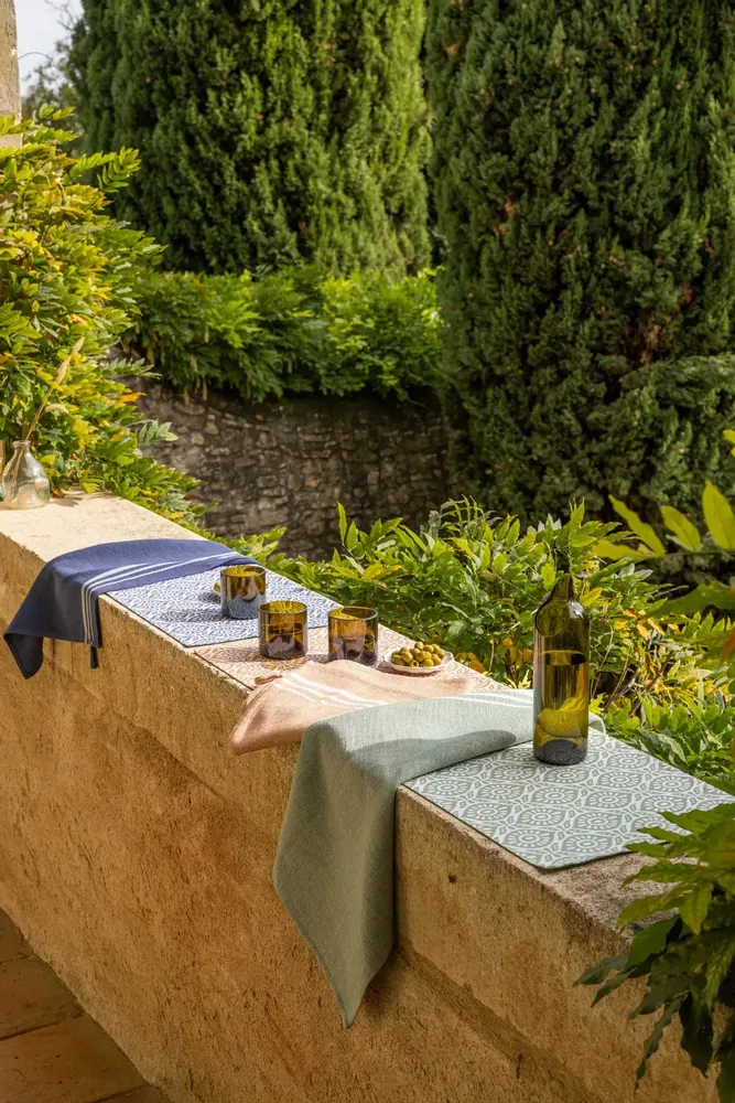 Table cloths - Recycled Coated Placemat Citrus Cobalt 33 X 48 - MAISON VIVARAISE - SDE VIVARAISE WINKLER