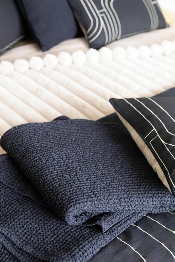 Bed linens - Recycled Throw Maia Caviar 180 X 260 - MAISON VIVARAISE - SDE VIVARAISE WINKLER