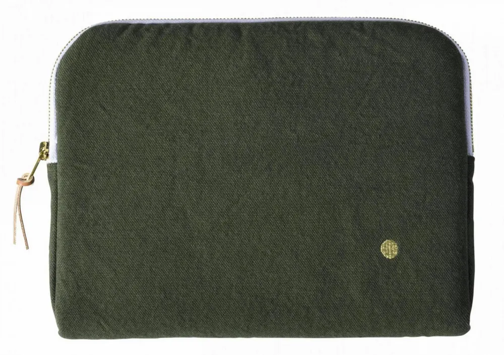 Clutches - Iona iPad Cover Kale 19 X 26 X 3 - LA CERISE SUR LE GATEAU
