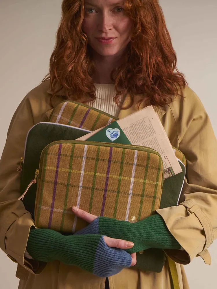 Clutches - Scotty iPad Case Marron 19 X 26 X 3 - LA CERISE SUR LE GATEAU