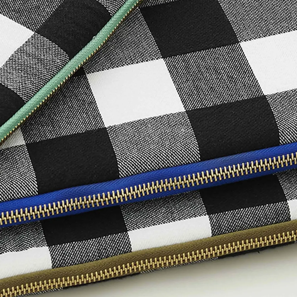 Clutches - iPad Cover Max Max Caviar 19 X 26 X 3 - LA CERISE SUR LE GATEAU