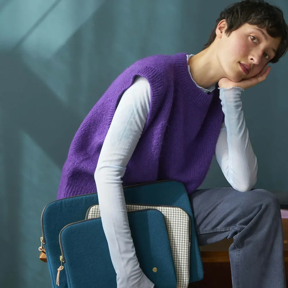 Clutches - Iona iPad Cover Orage 19 X 26 X 3 - LA CERISE SUR LE GATEAU